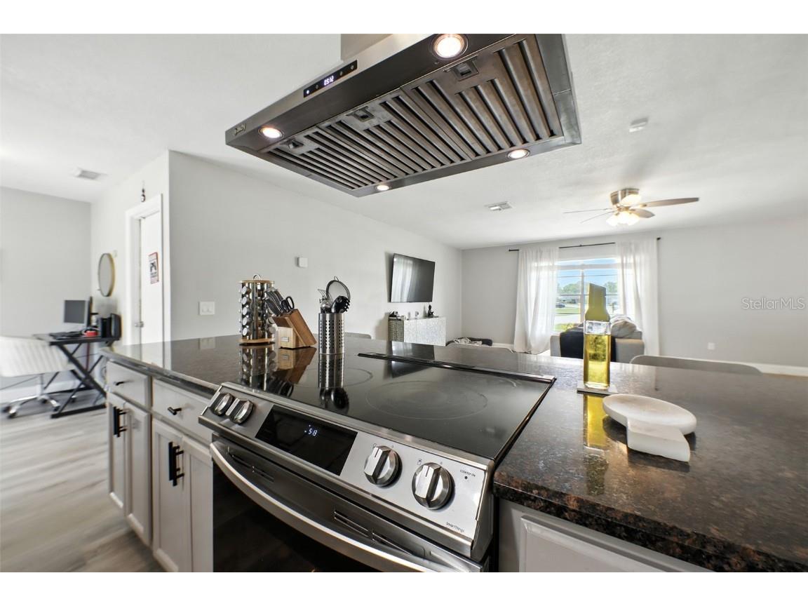 1218 Bailey Avenue Deltona FL 32725 O6334394 image8