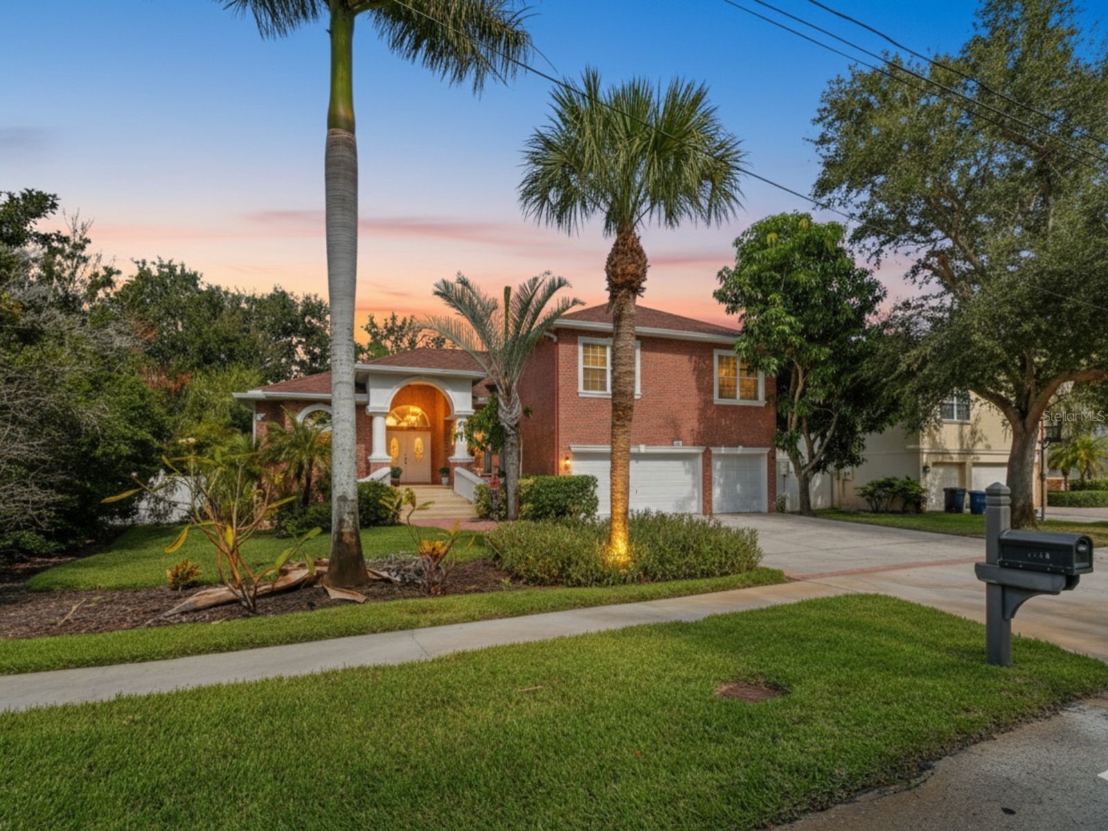 1218 Castle Terrace Tarpon Springs FL 34689 W7880511 image3