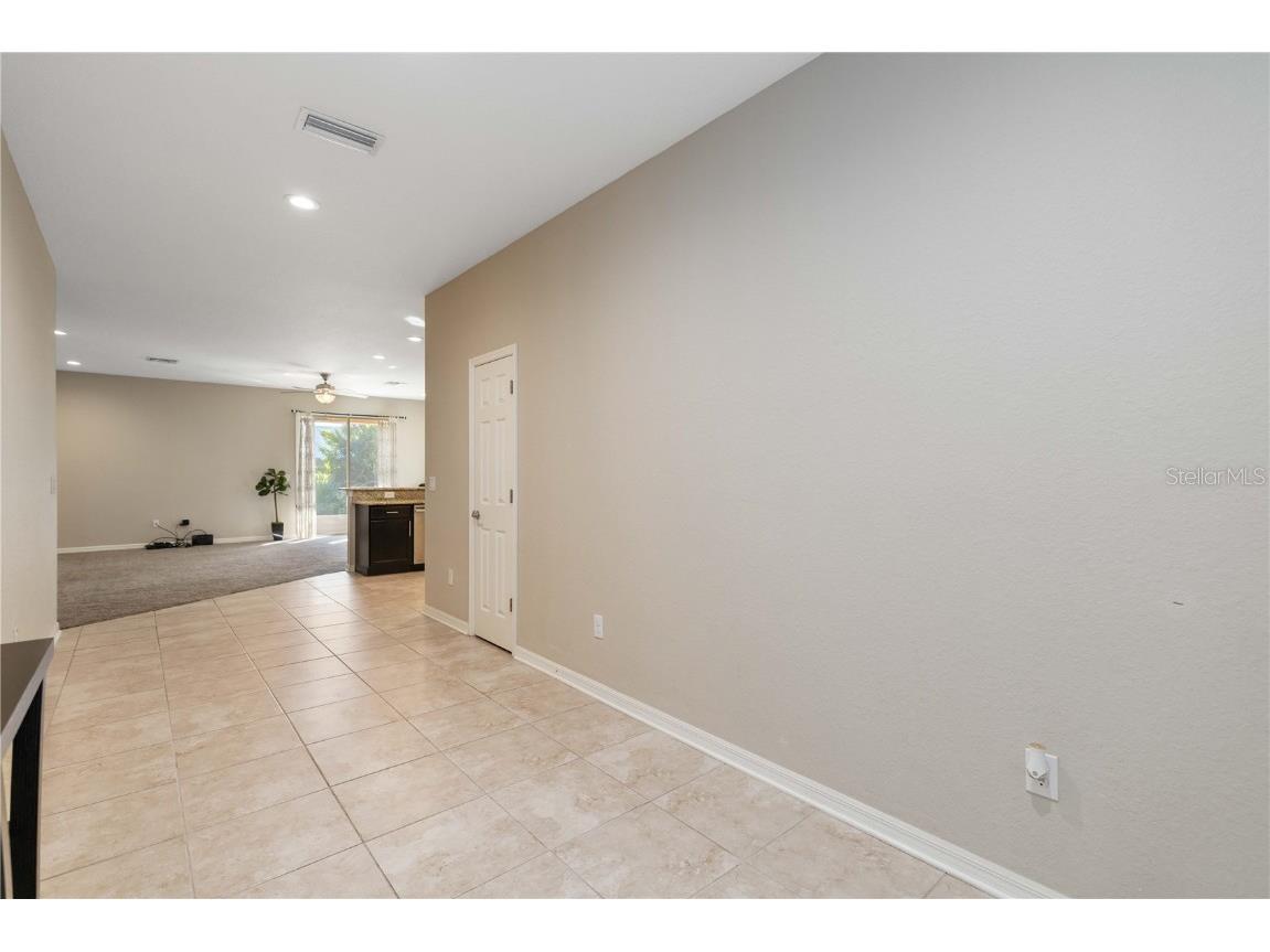 1218 Grantham Drive Sarasota FL 34234 A4672728 image4