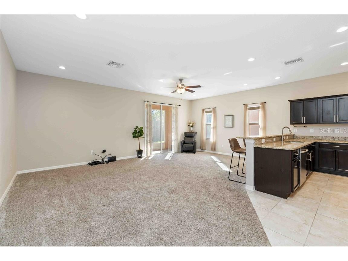 1218 Grantham Drive Sarasota FL 34234 A4672728 image5