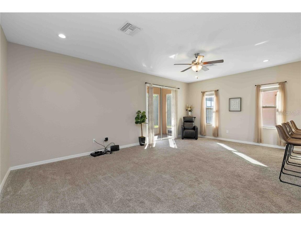 1218 Grantham Drive Sarasota FL 34234 A4672728 image6