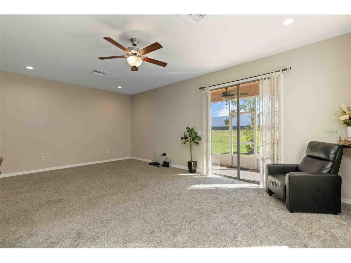 1218 Grantham Drive Sarasota FL 34234 A4672728 image9