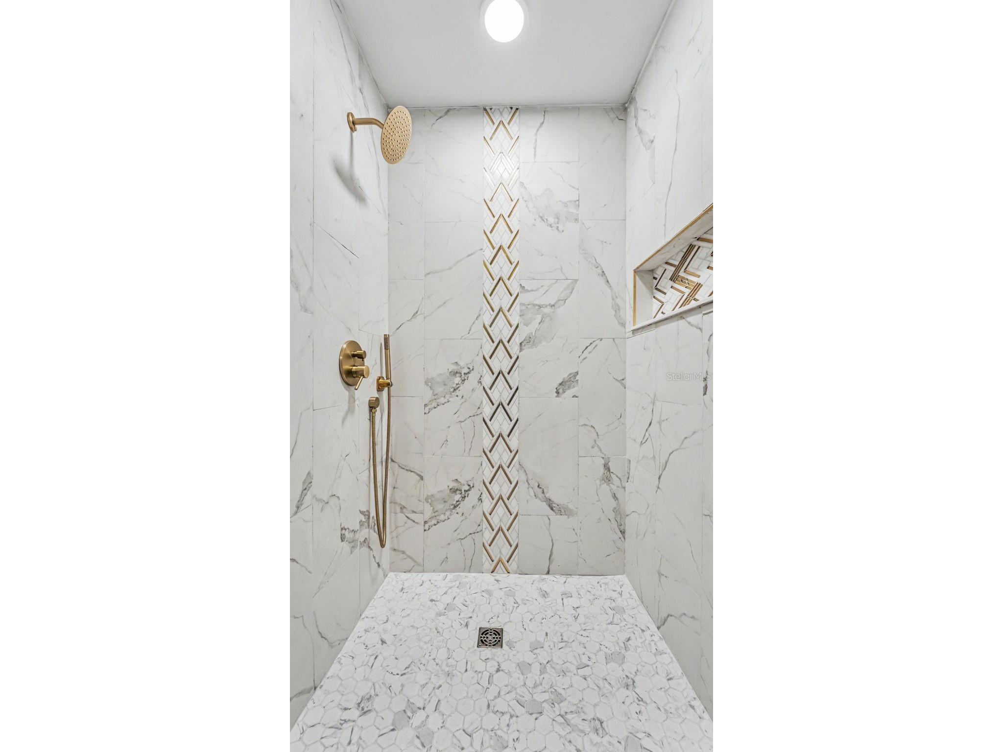 1218 Lake Ariana Boulevard Auburndale FL 33823 - LAKE ARIANA L4963191 image10
