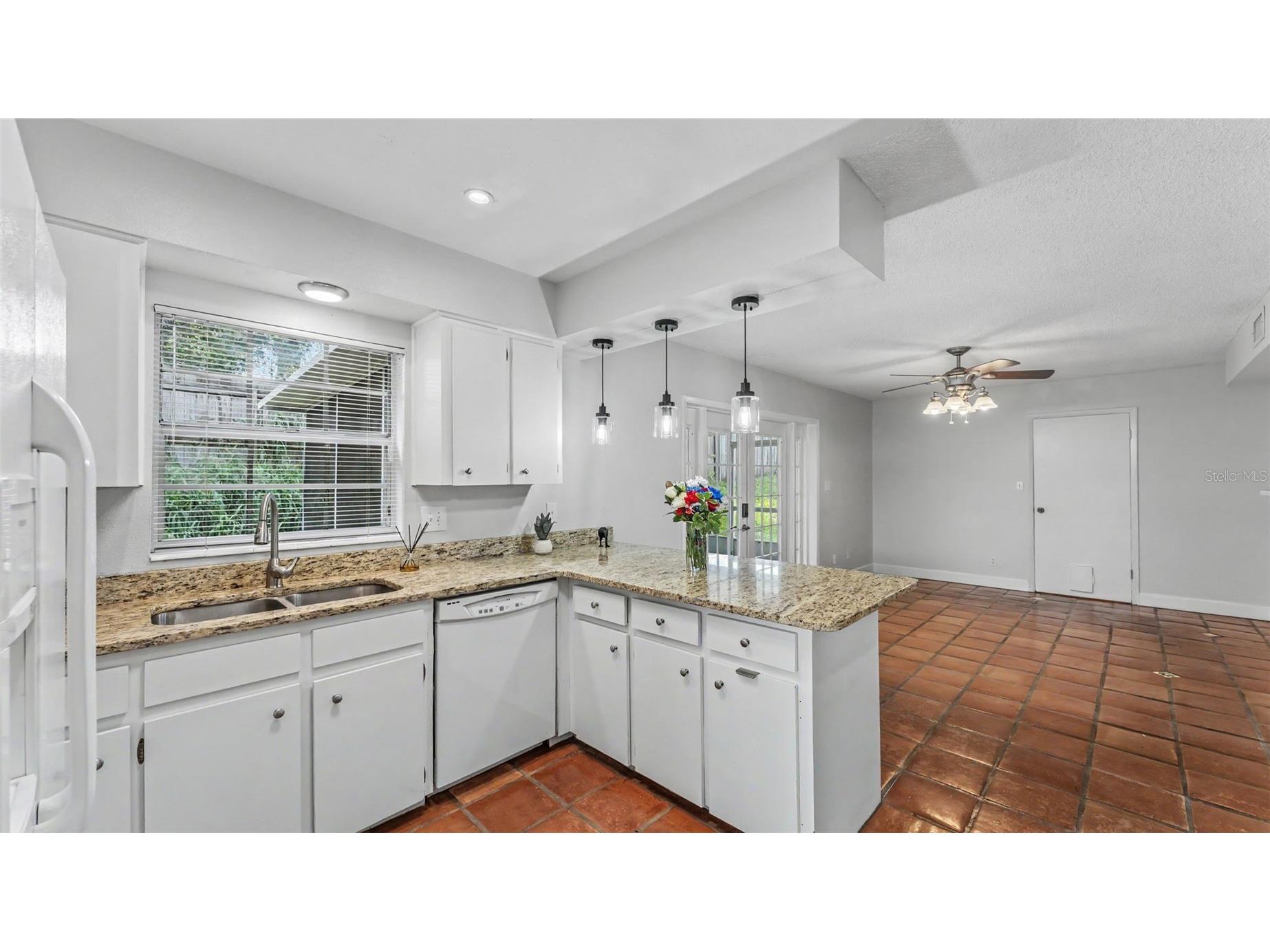 1218 Lake Ariana Boulevard Auburndale FL 33823 - LAKE ARIANA L4963191 image5
