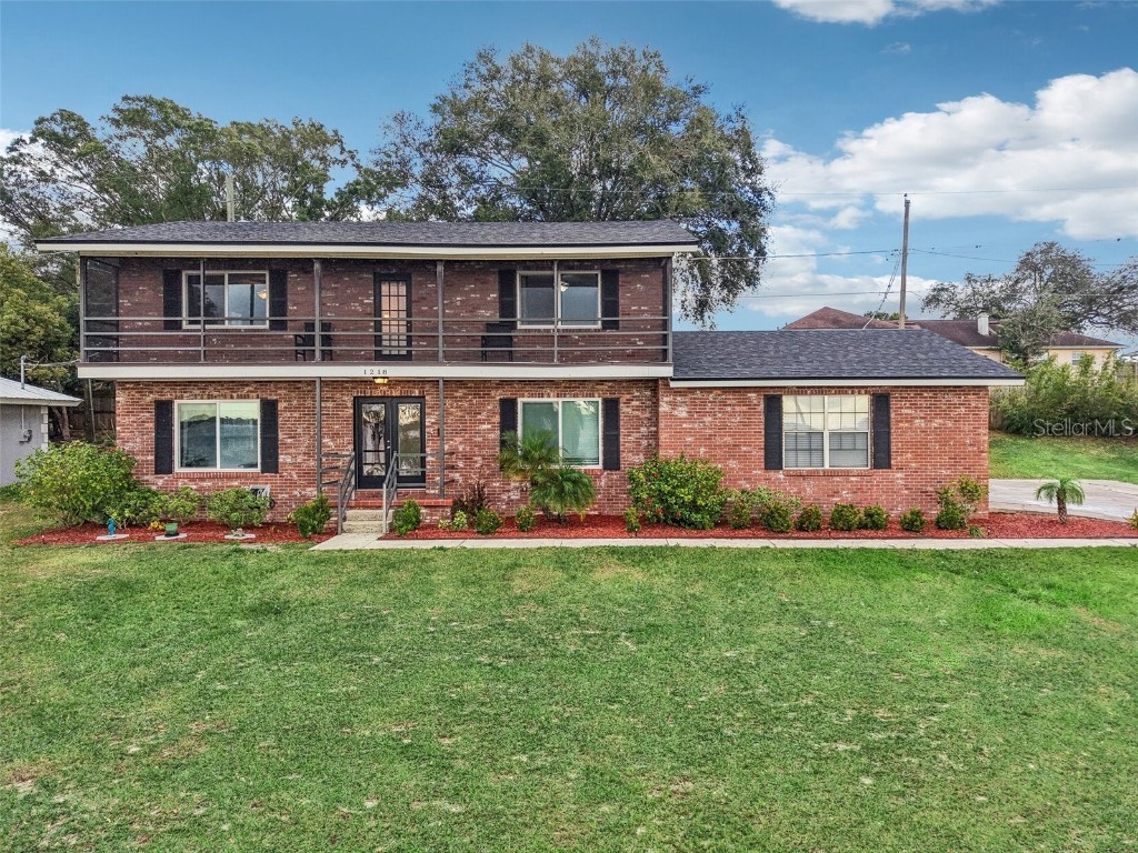 1218 Lake Ariana Boulevard Auburndale FL 33823 - LAKE ARIANA TB8456113 image1