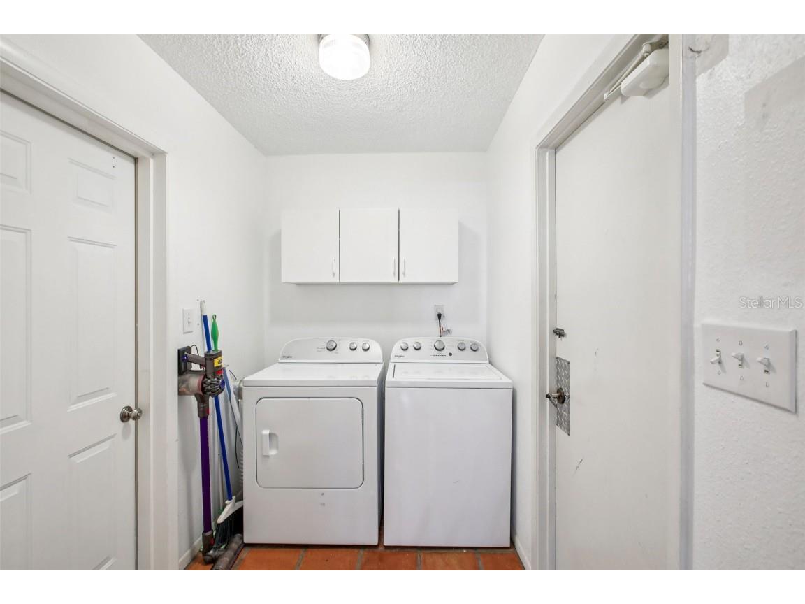 1218 Lake Ariana Boulevard Auburndale FL 33823 - LAKE ARIANA TB8456113 image15