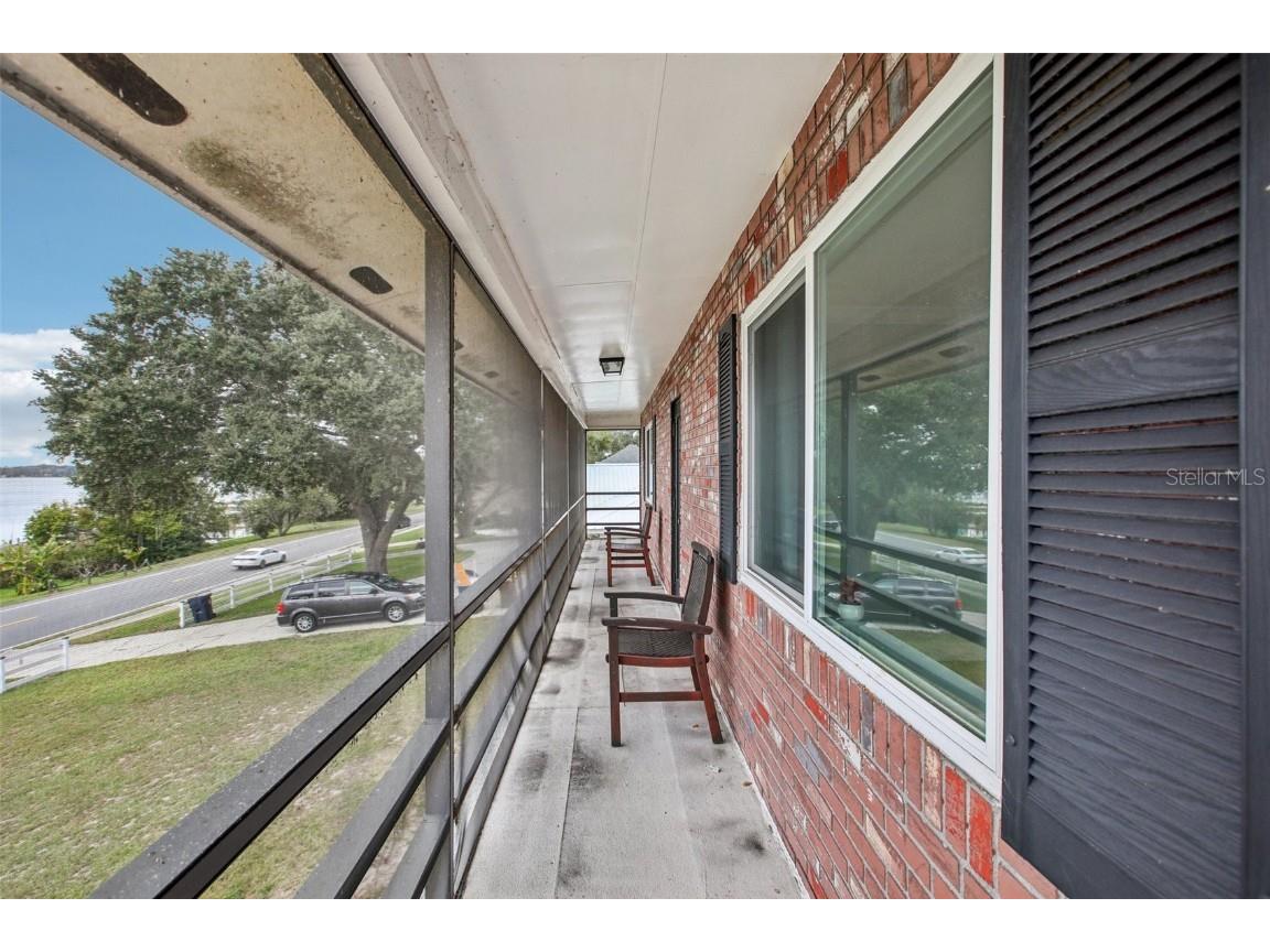 1218 Lake Ariana Boulevard Auburndale FL 33823 - LAKE ARIANA TB8456113 image20