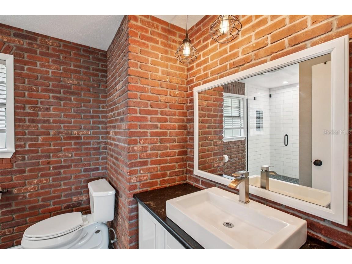 1218 Lake Ariana Boulevard Auburndale FL 33823 - LAKE ARIANA TB8456113 image23