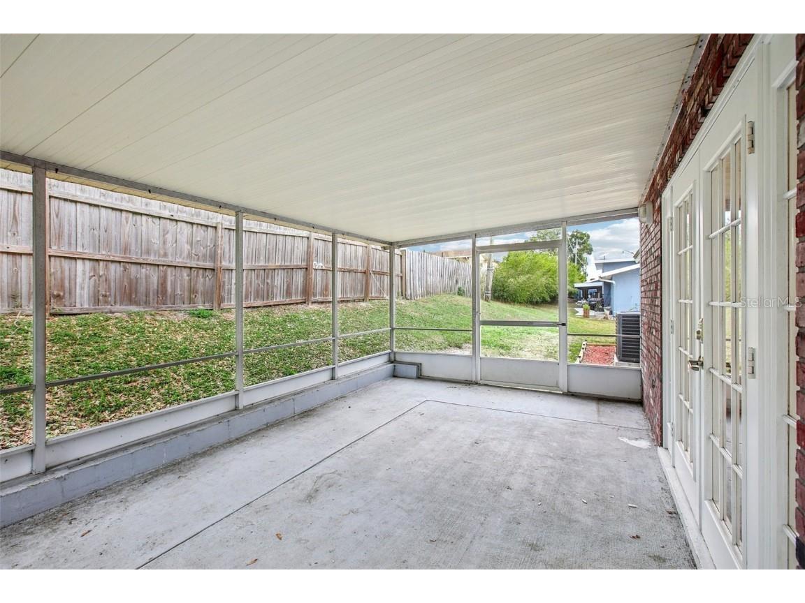 1218 Lake Ariana Boulevard Auburndale FL 33823 - LAKE ARIANA TB8456113 image32