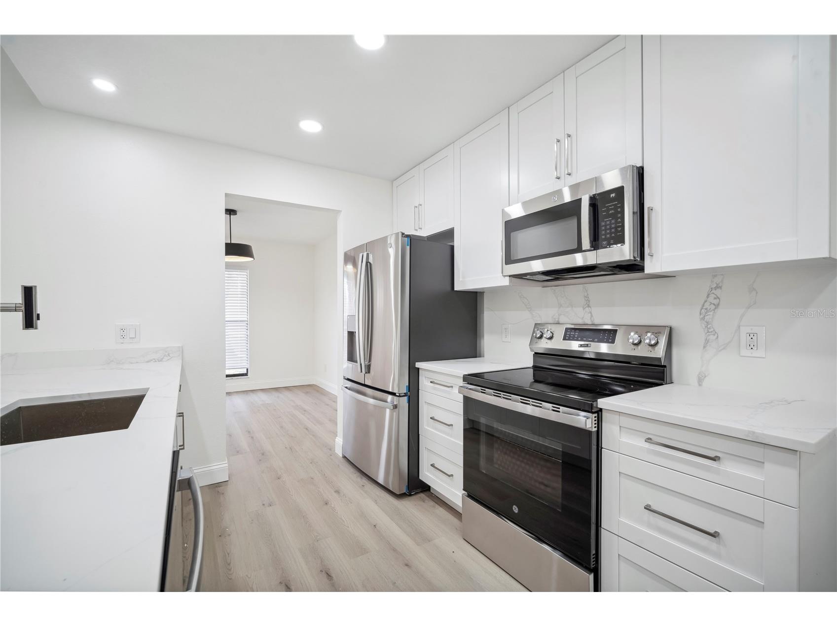 1218 Lornewood Drive Valrico FL 33596 TB8513538 image11
