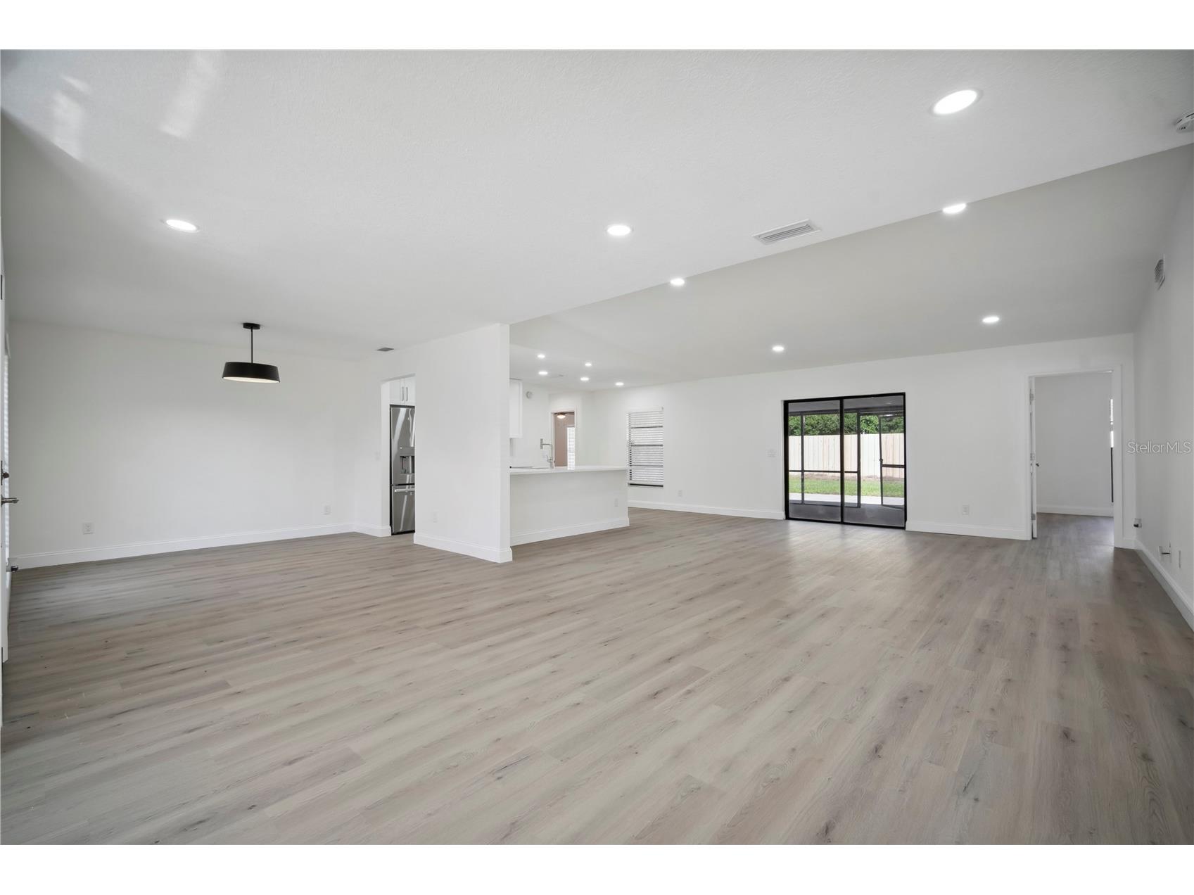 1218 Lornewood Drive Valrico FL 33596 TB8513538 image4