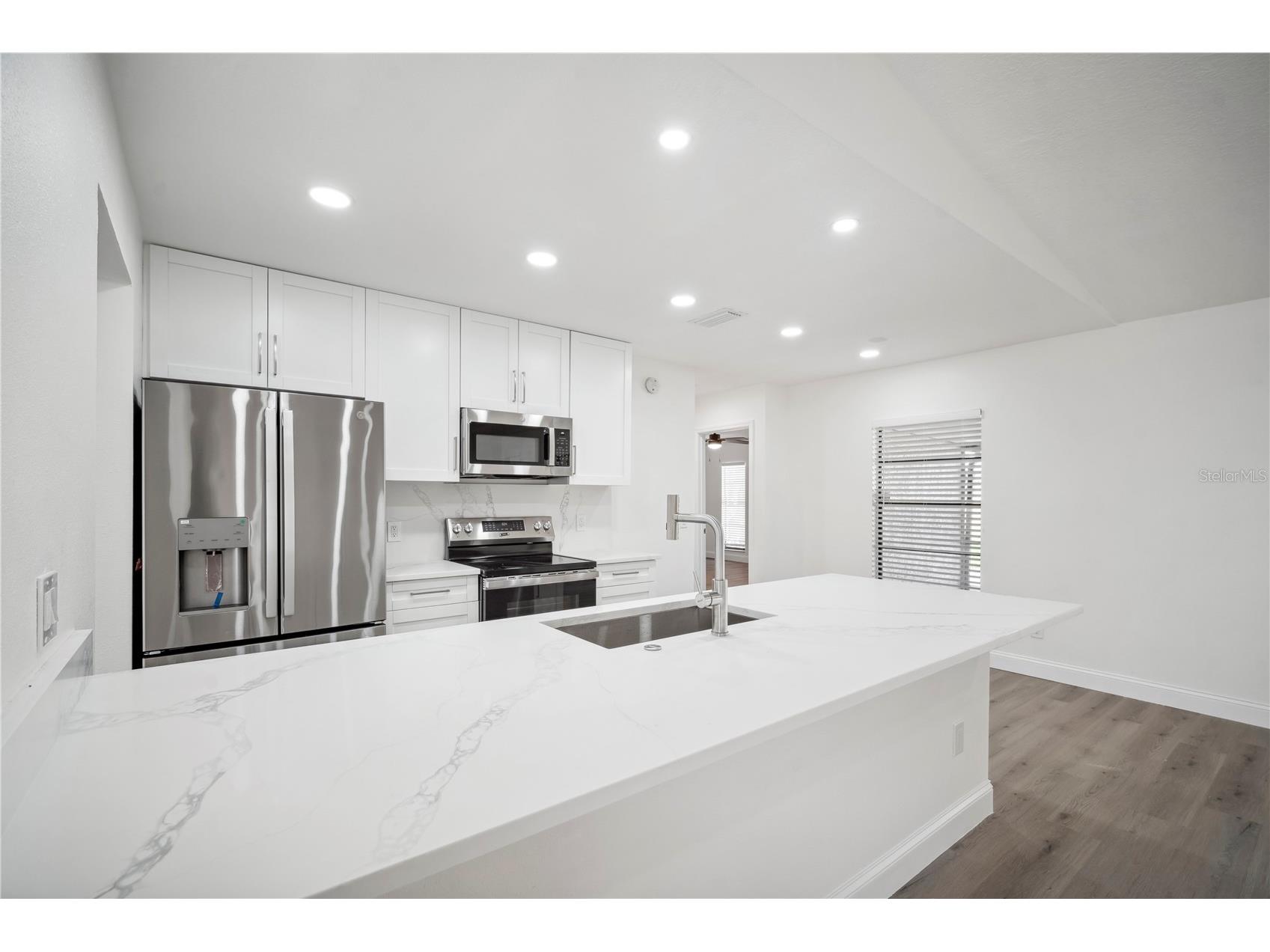 1218 Lornewood Drive Valrico FL 33596 TB8513538 image9