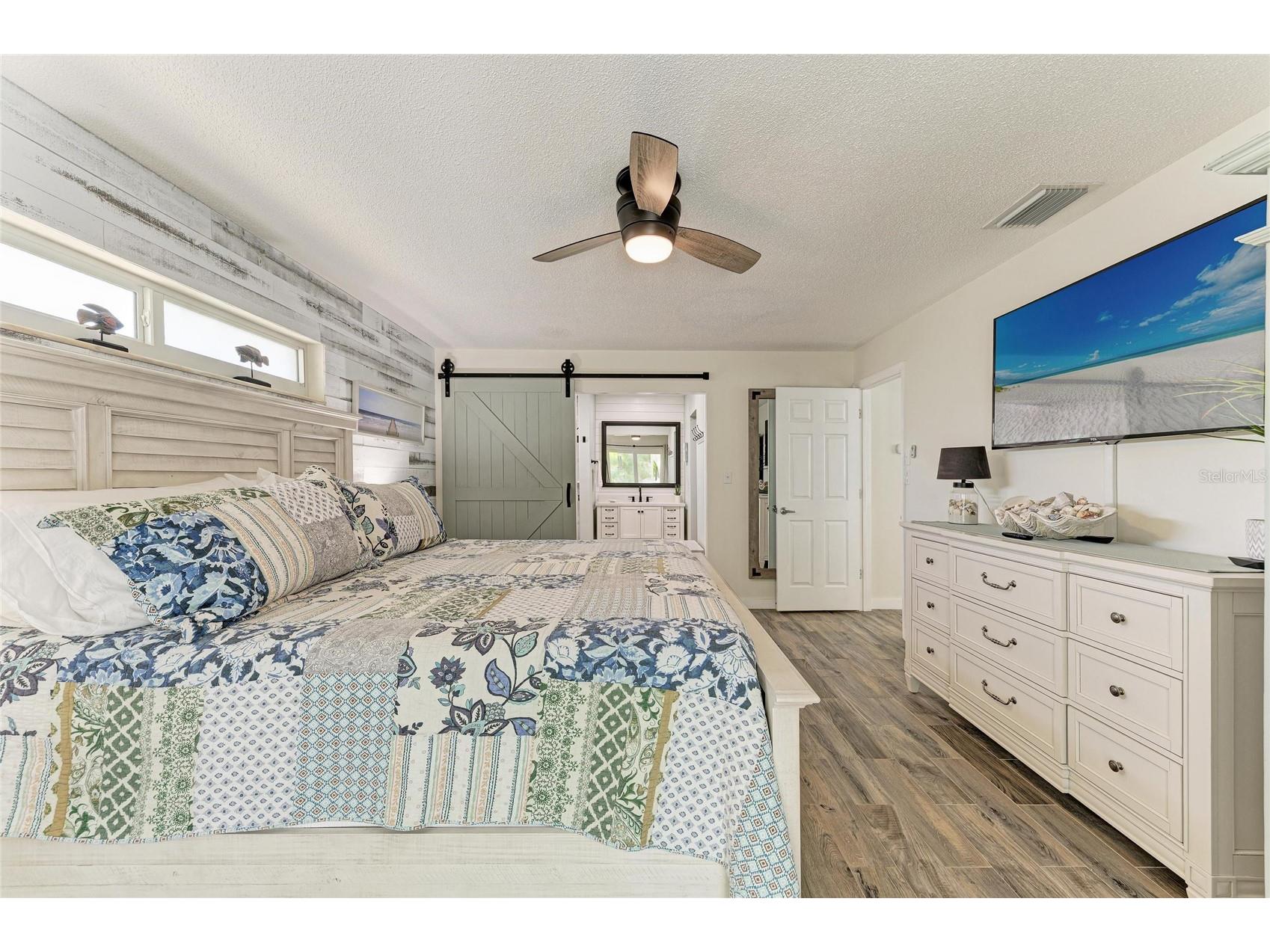 1218 Moonmist Circle #S2 Sarasota FL 34242 A4691272 image24