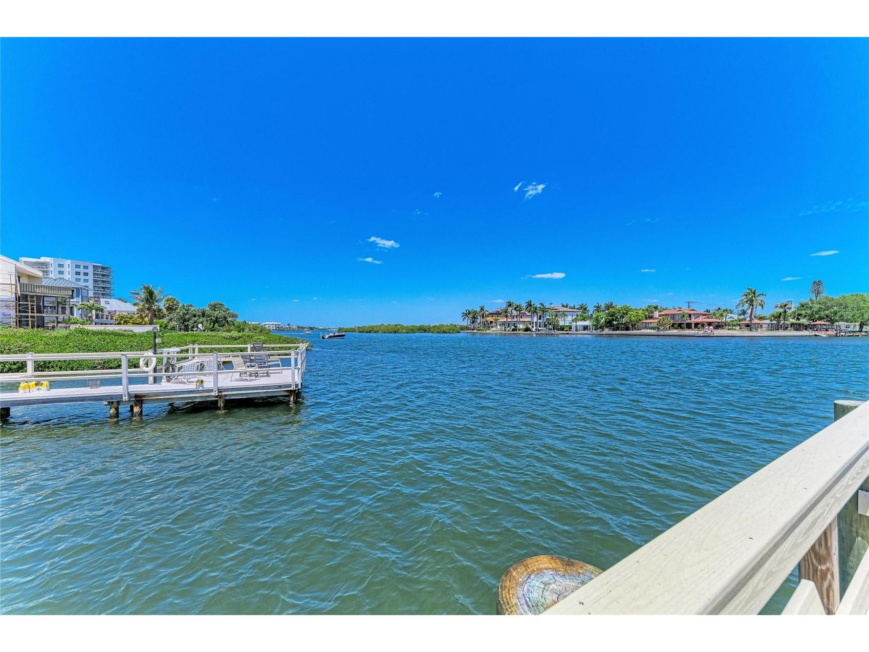 1218 Moonmist Circle #S2 Sarasota FL 34242 A4691272 image44