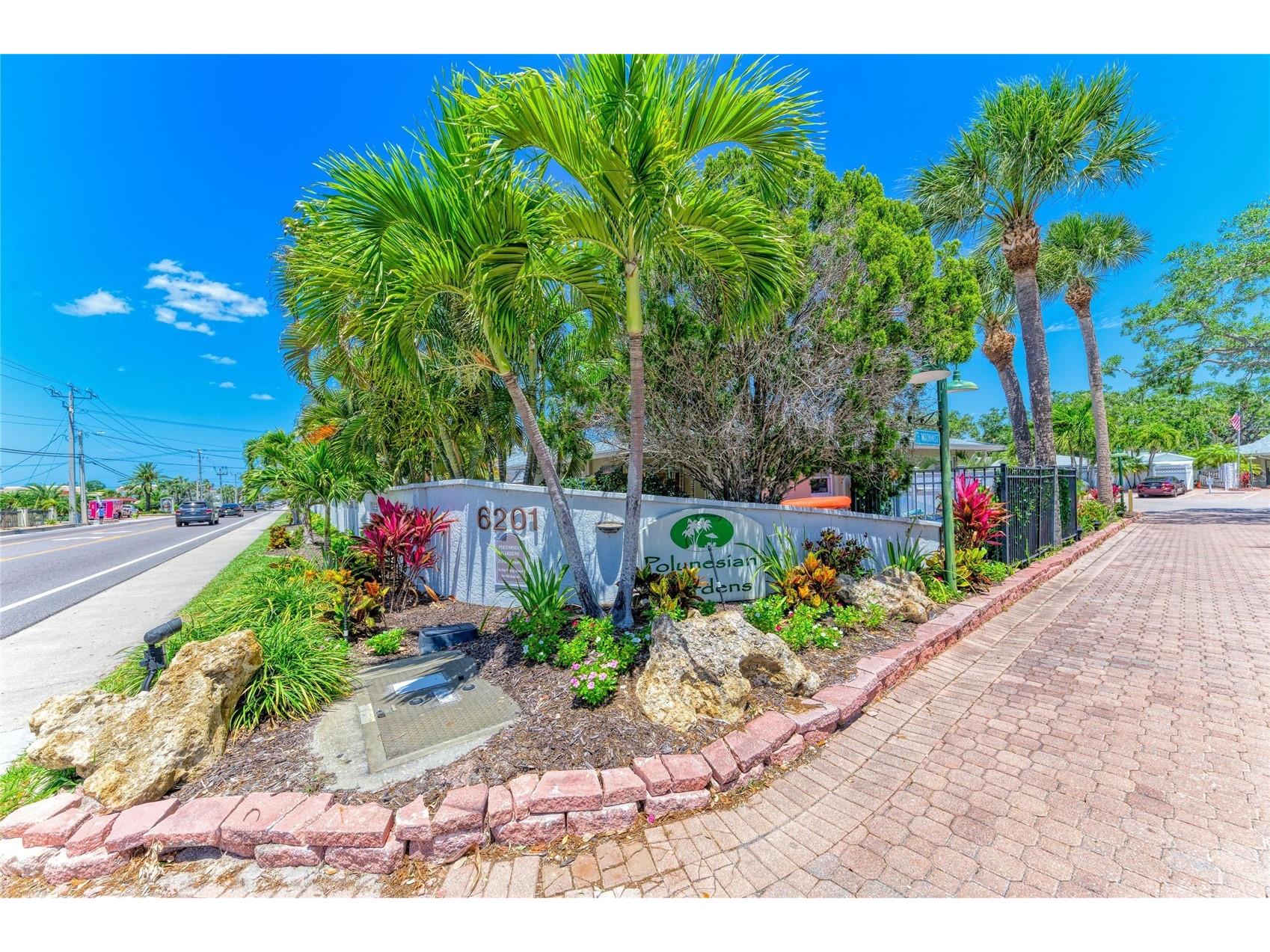 1218 Moonmist Circle #S2 Sarasota FL 34242 A4691272 image48