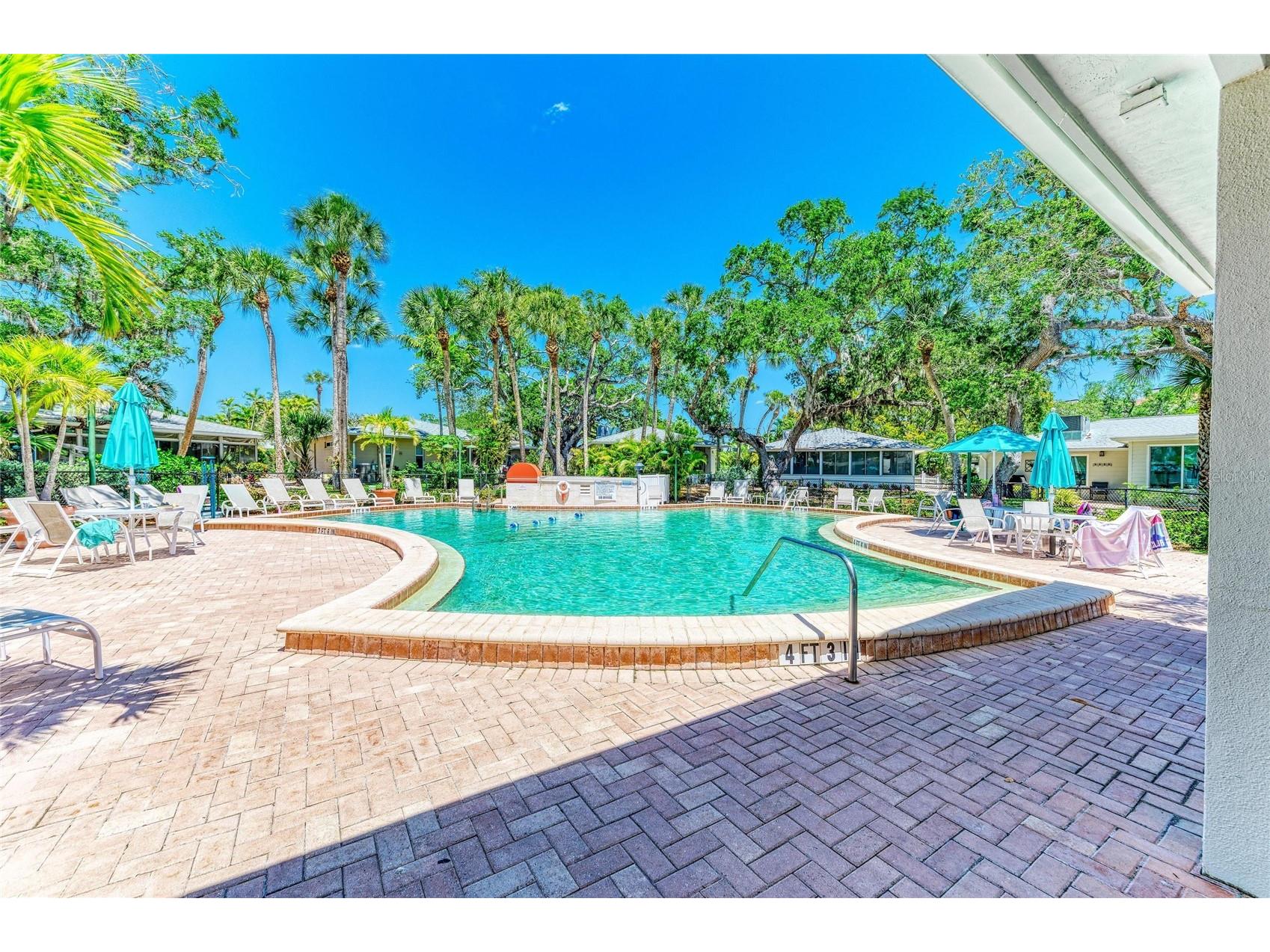 1218 Moonmist Circle #S2 Sarasota FL 34242 A4691272 image51