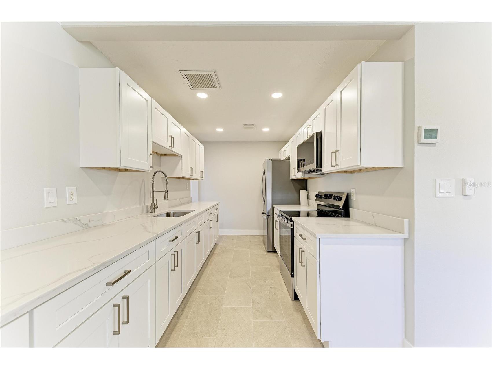 1218 Moonmist Circle #S2 Sarasota FL 34242 A4691272 image54