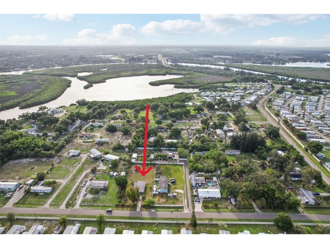 1218 Neptune Drive Ruskin FL 33570 T3541681 image1