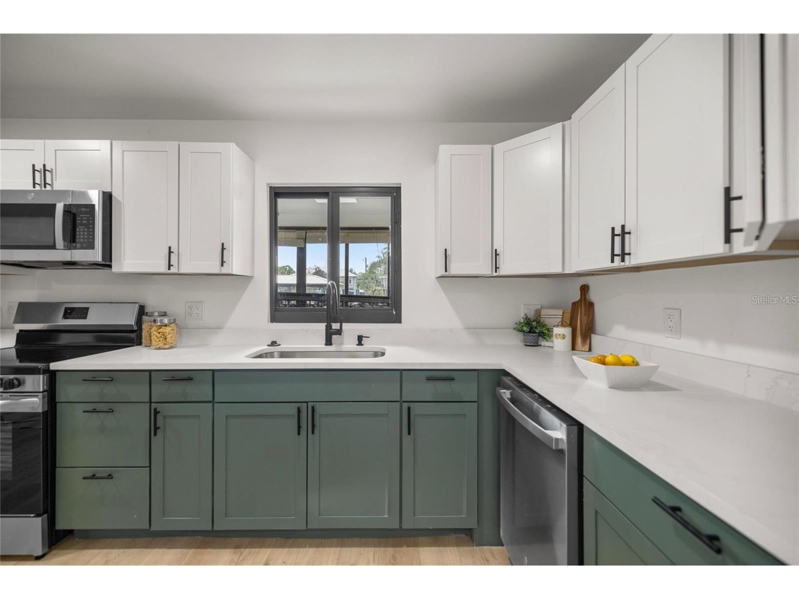 1218 SE 4th Avenue Crystal River FL 34429 TB8439483 image14