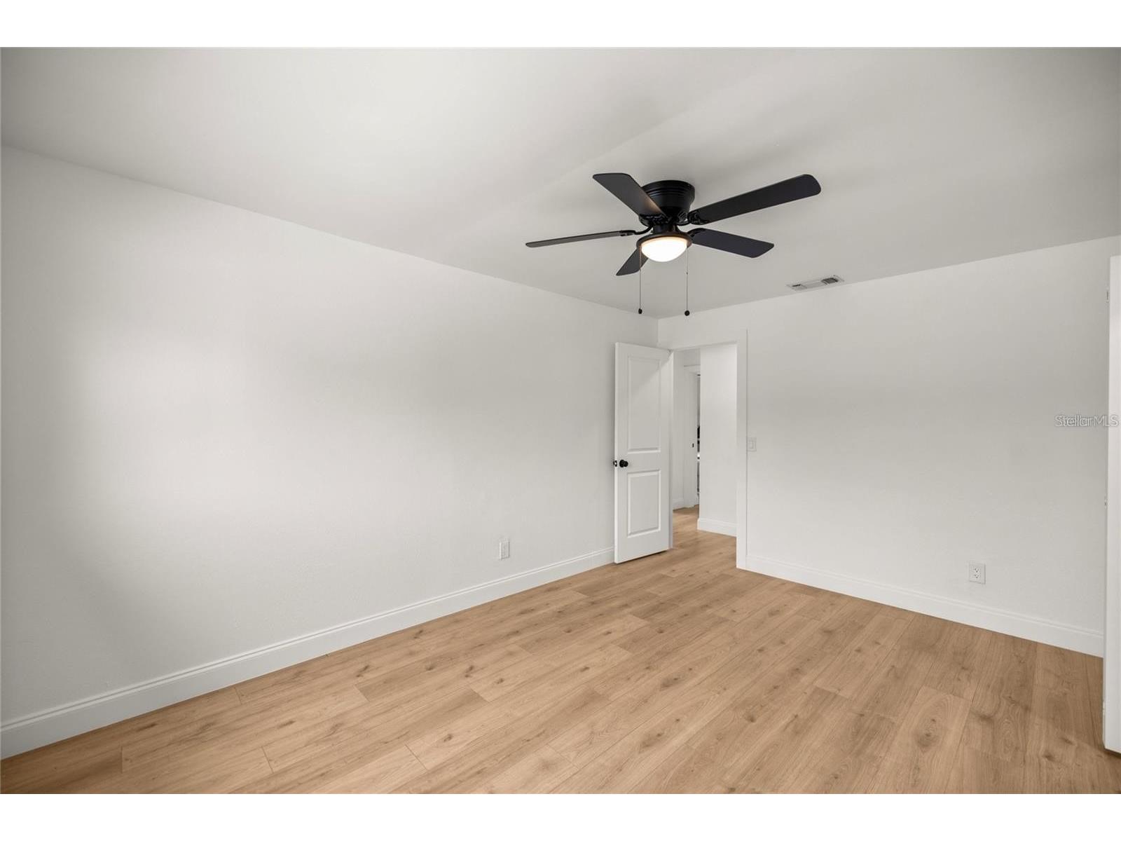 1218 SE 4th Avenue Crystal River FL 34429 TB8439483 image22
