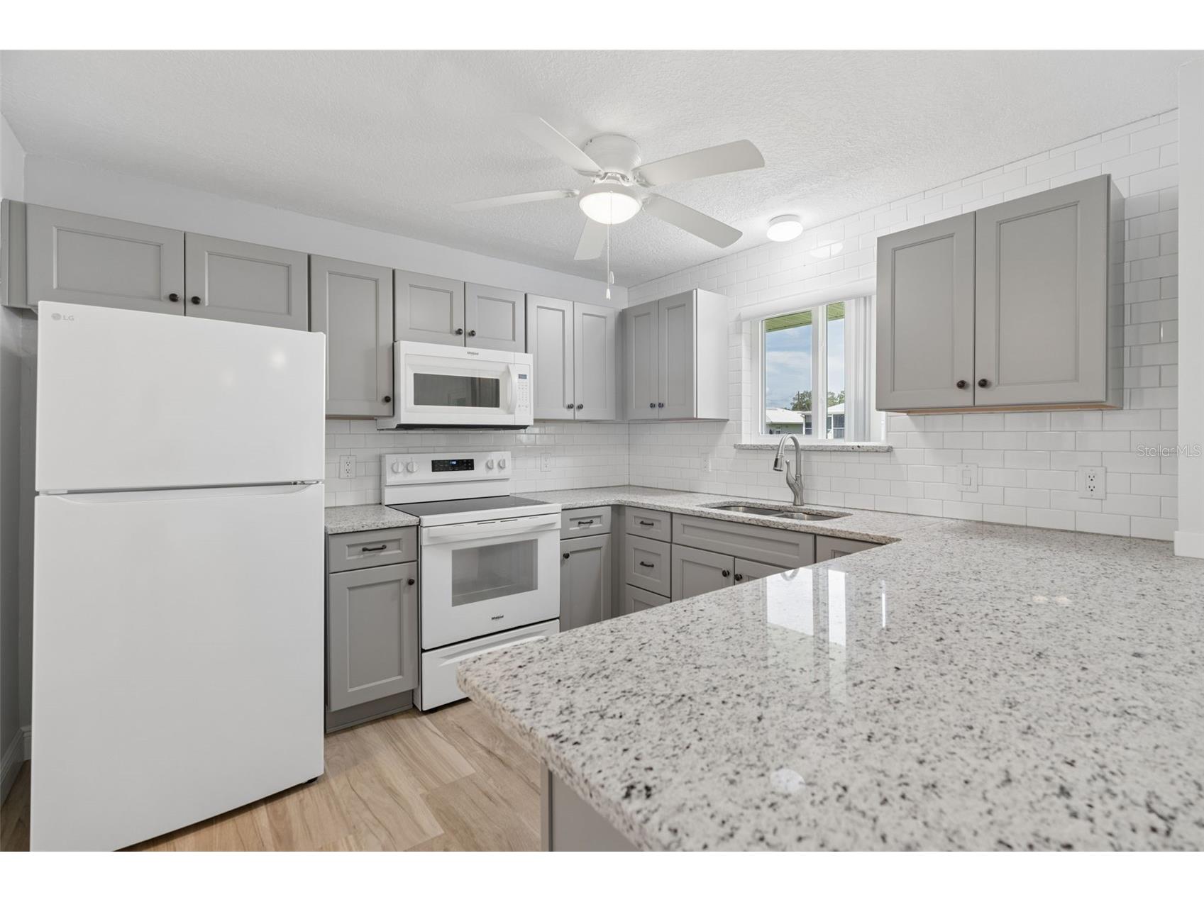 1218 SE 5th Avenue Crystal River FL 34429 OM726081 image17