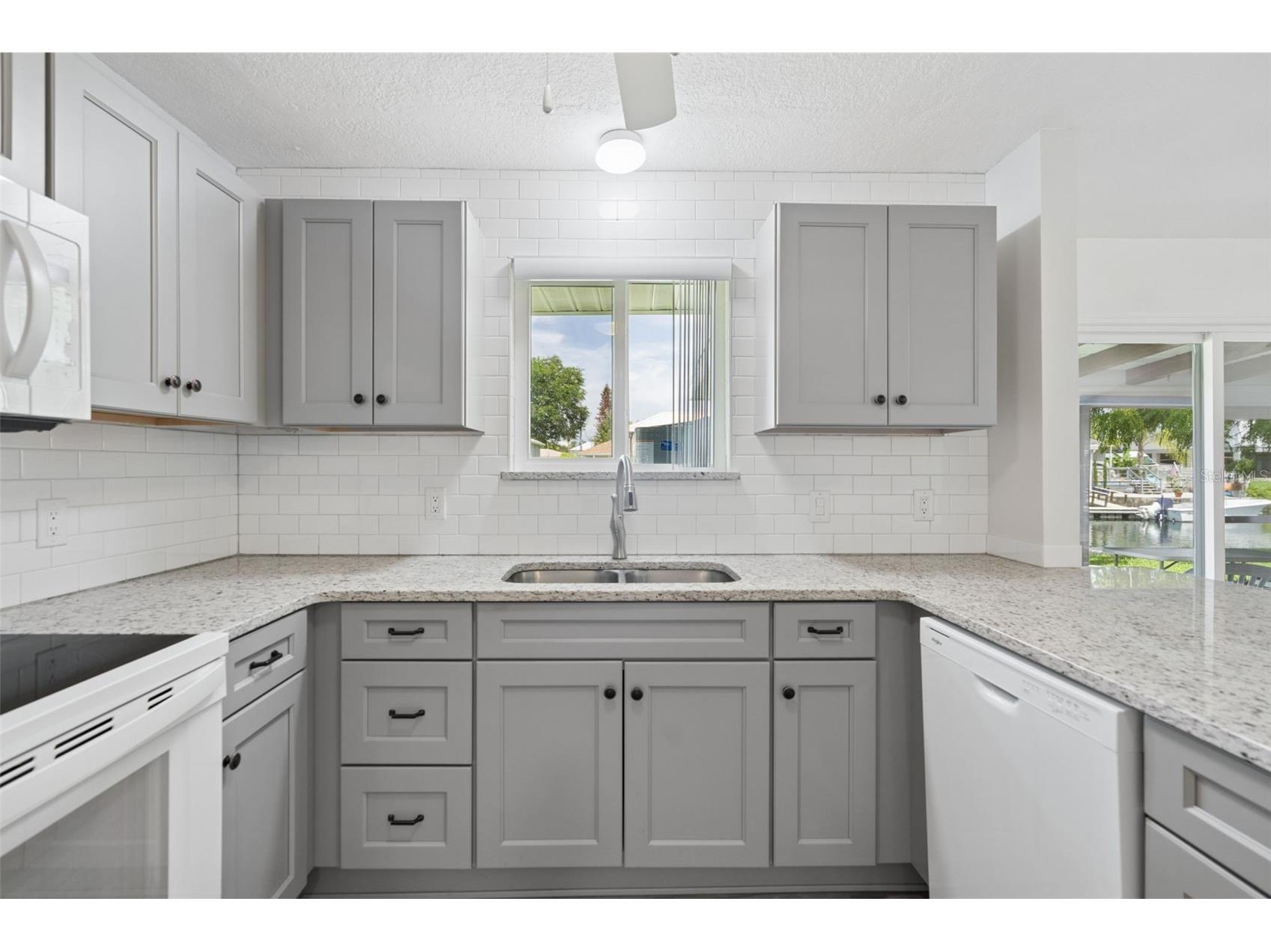 1218 SE 5th Avenue Crystal River FL 34429 OM726081 image5