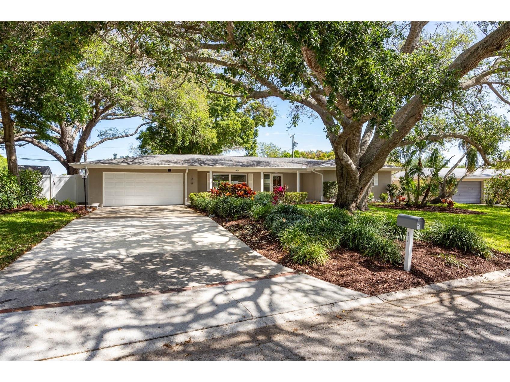 1218 Taylor Ave Dunedin FL 34698 TB8495678 image1