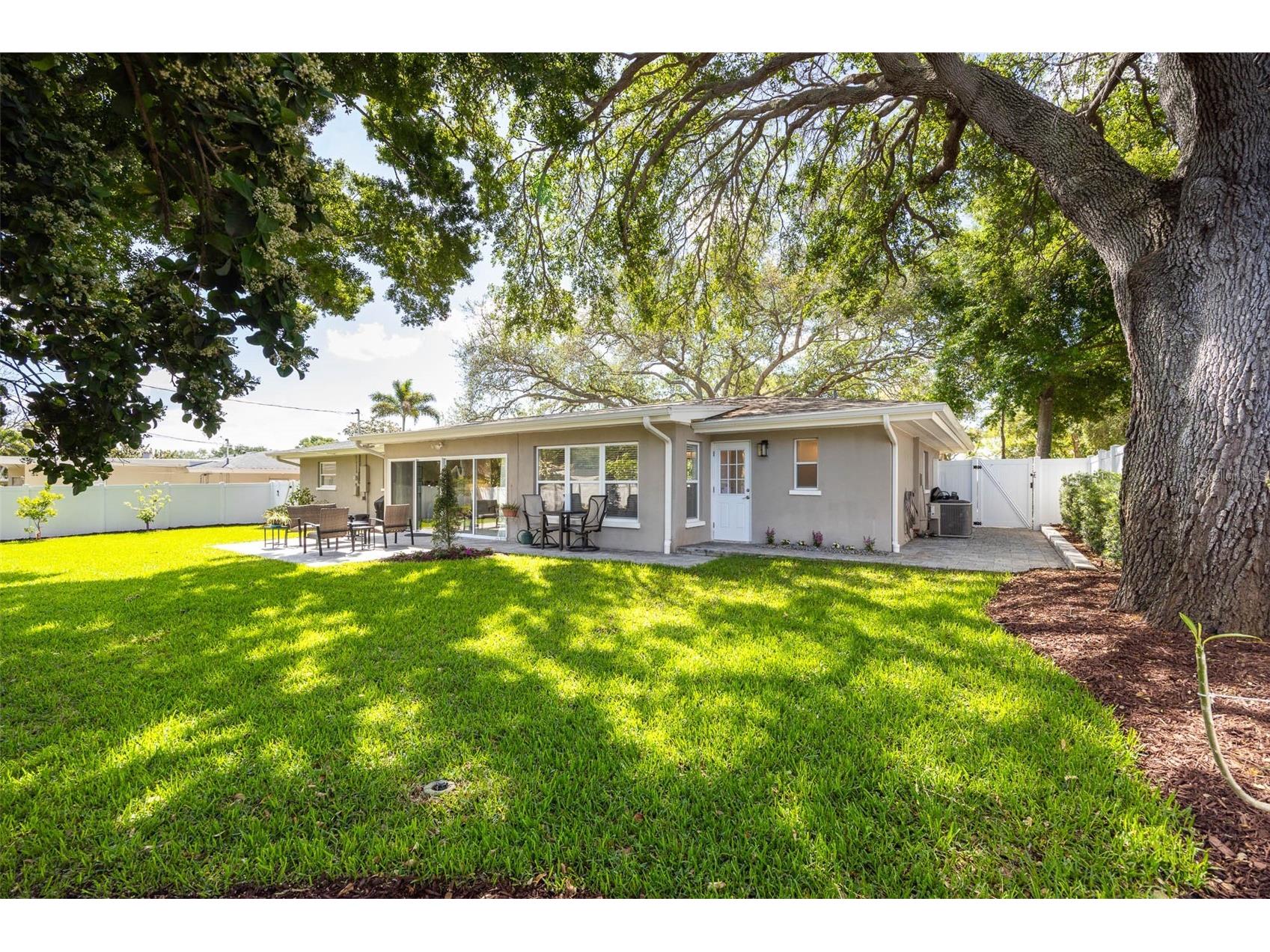 1218 Taylor Ave Dunedin FL 34698 TB8495678 image17