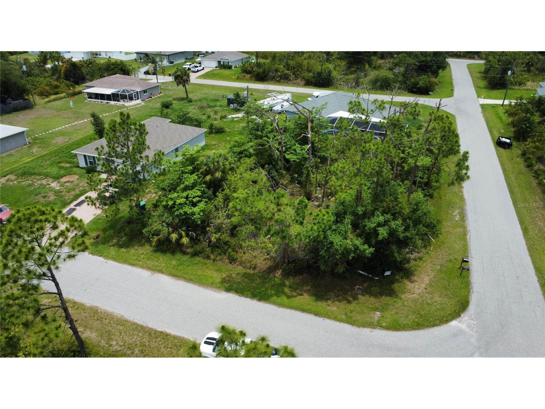 12180 Shellnut Avenue Port Charlotte FL 33981 D6147759 image2