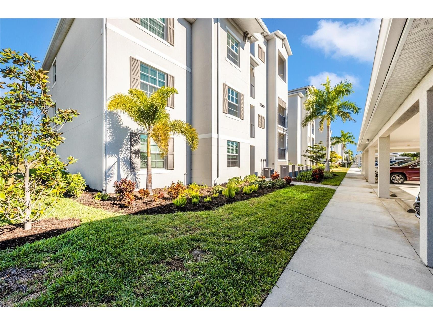 12180 Wellen Golf Street #301 Venice FL 34293 N6142840 image1