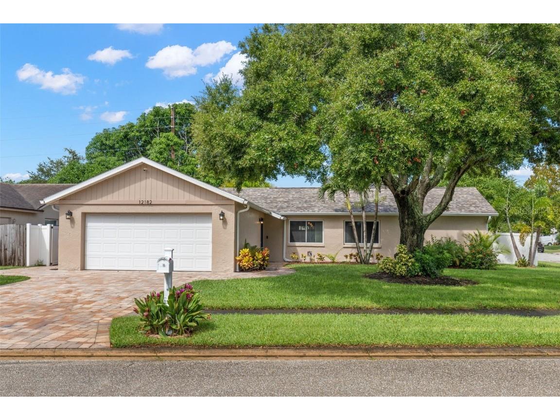 12182 73rd Street Largo FL 33773 U8220884 image1