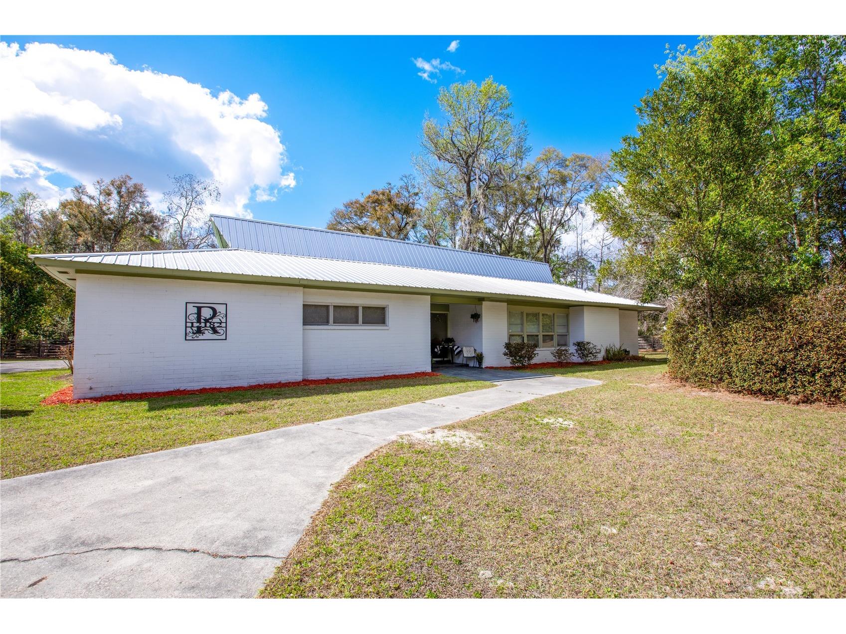 12182 SW State Road 45 Archer FL 32618 GC538299 image1