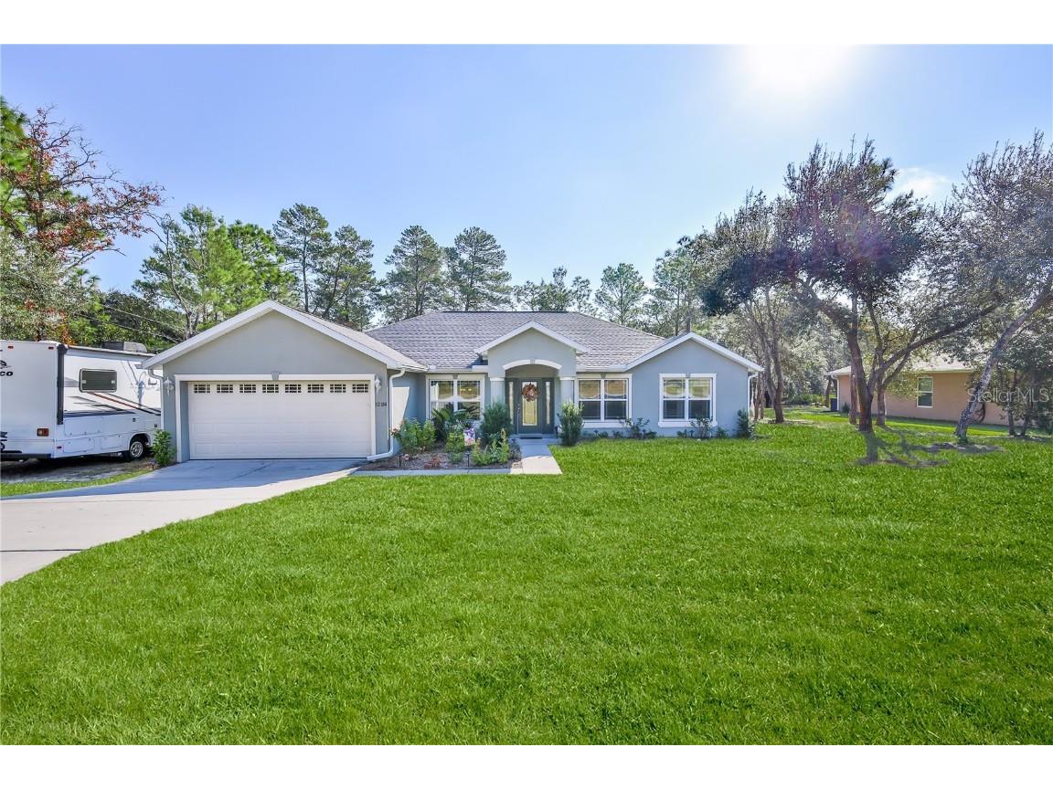 12184 Lark Sparrow Road Weeki Wachee FL 34614 W7880732 image1
