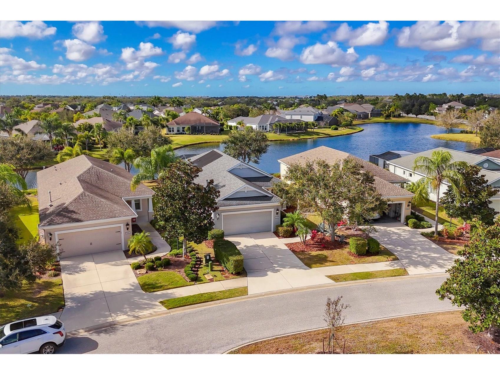 12189 Longview Lake Circle Bradenton FL 34211 A4677247 image2