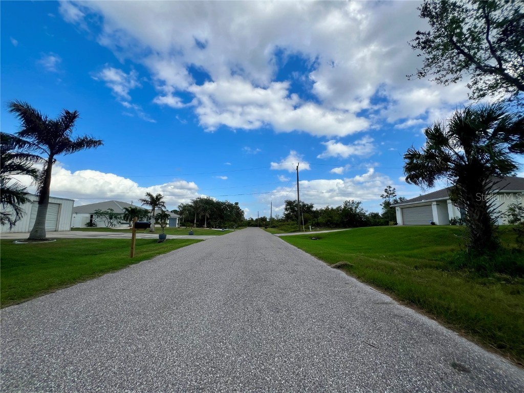 12189 Vaughan Avenue Port Charlotte FL 33981 C7498866 image2