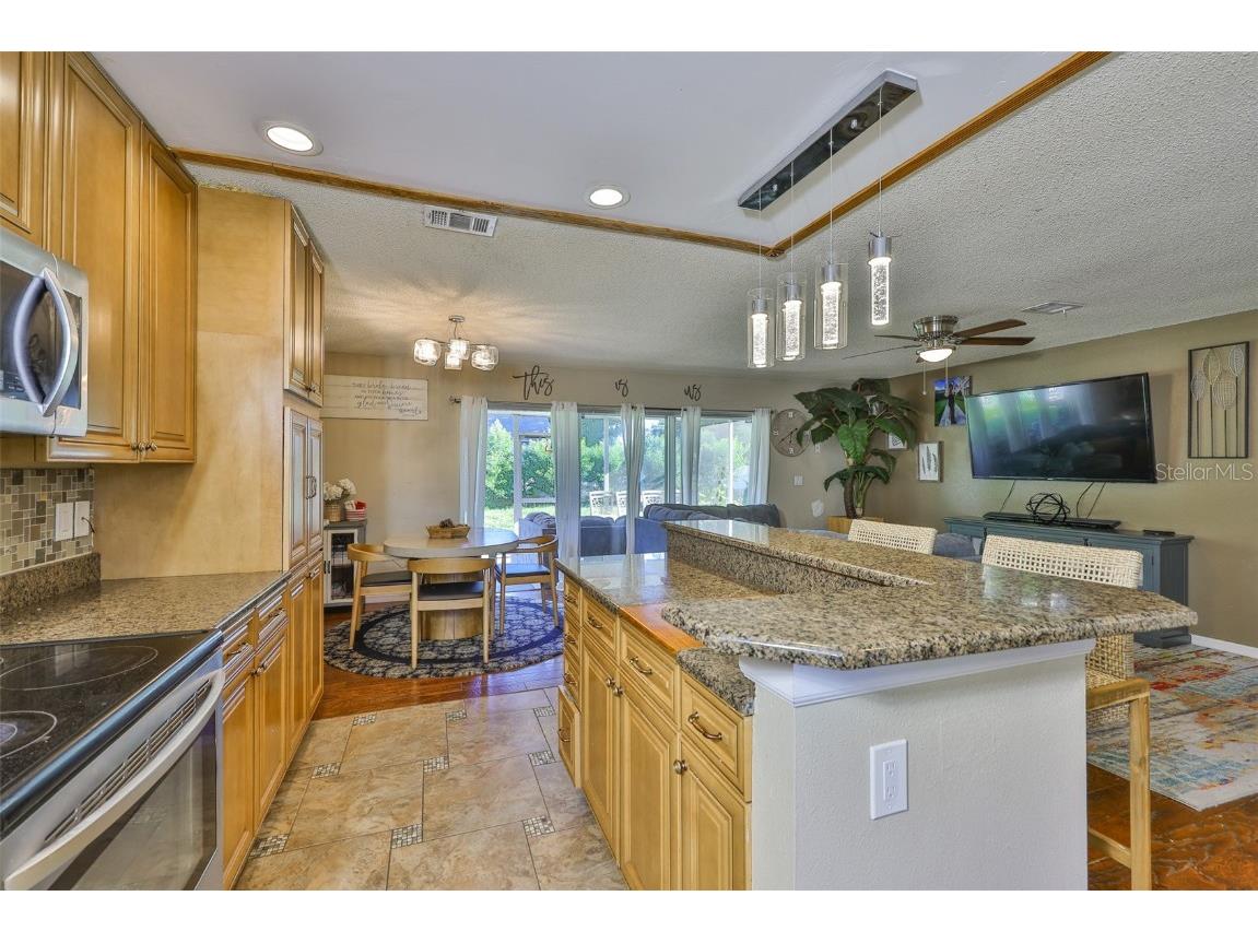 1219 70th Drive E Sarasota FL 34243 TB8430119 image10