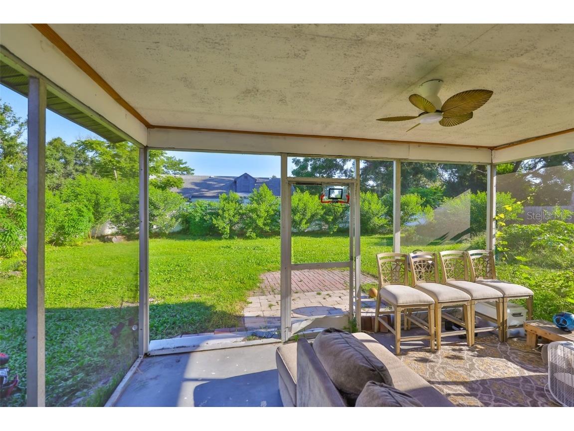 1219 70th Drive E Sarasota FL 34243 TB8430119 image23