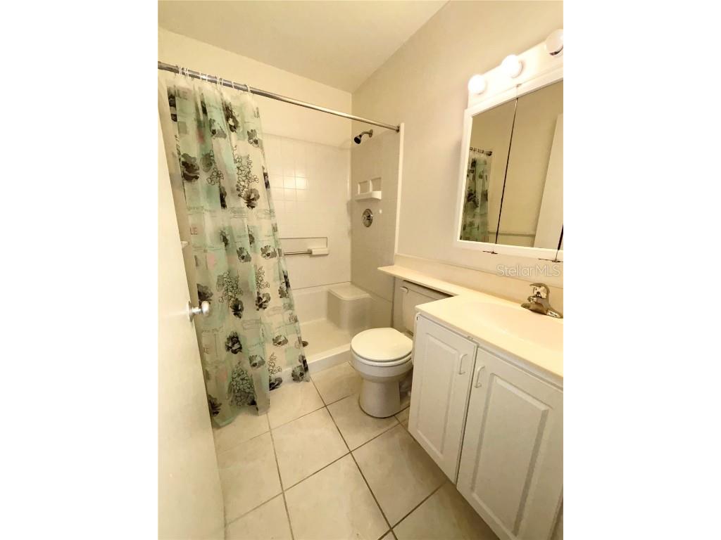 1219 Club Circle Lakeshore FL 33854 P4934263 image12