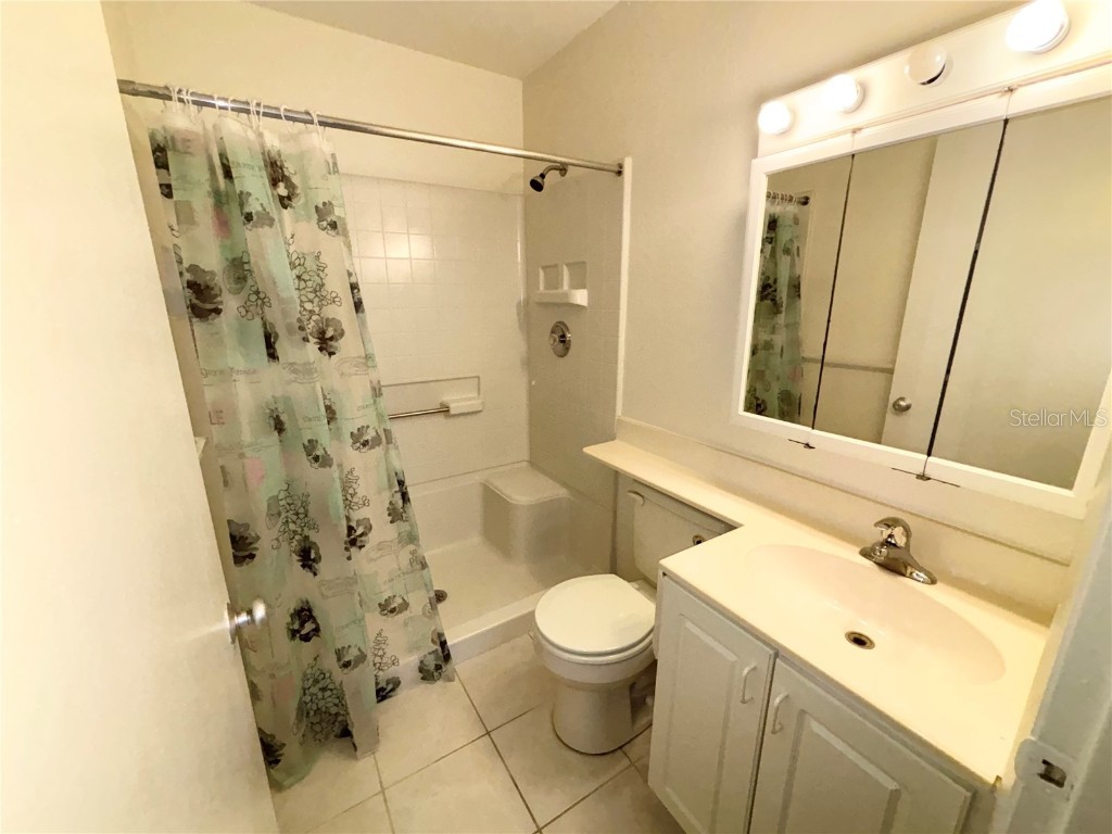 1219 Club Circle Lakeshore FL 33854 P4934263 image13