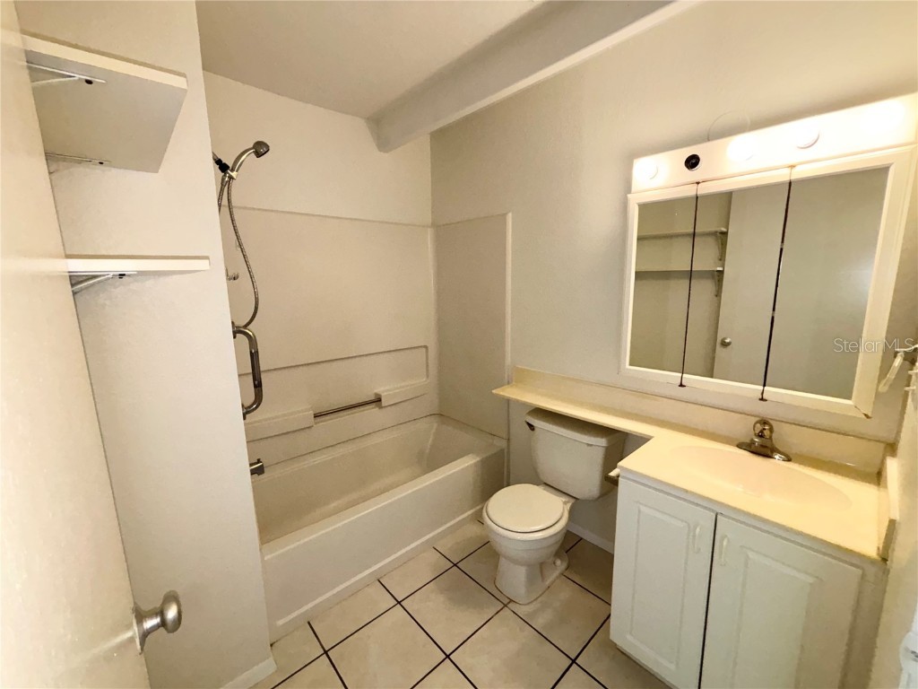 1219 Club Circle Lakeshore FL 33854 P4934263 image9