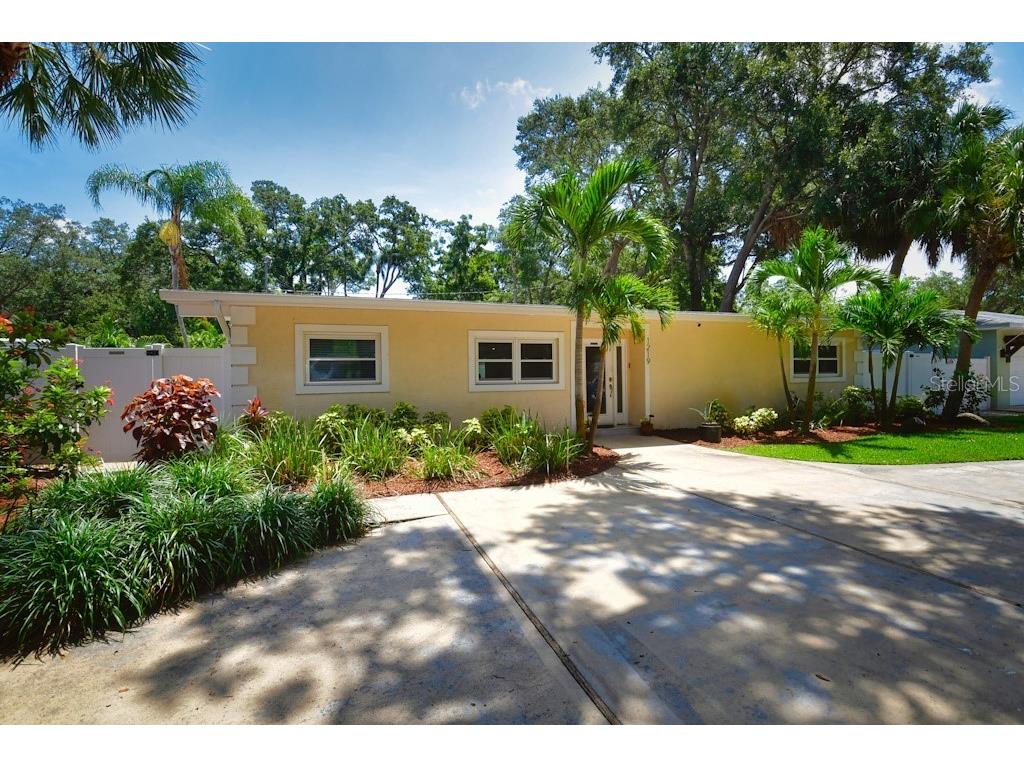 1219 Jungle Avenue N Saint Petersburg FL 33710 U8204182 image1