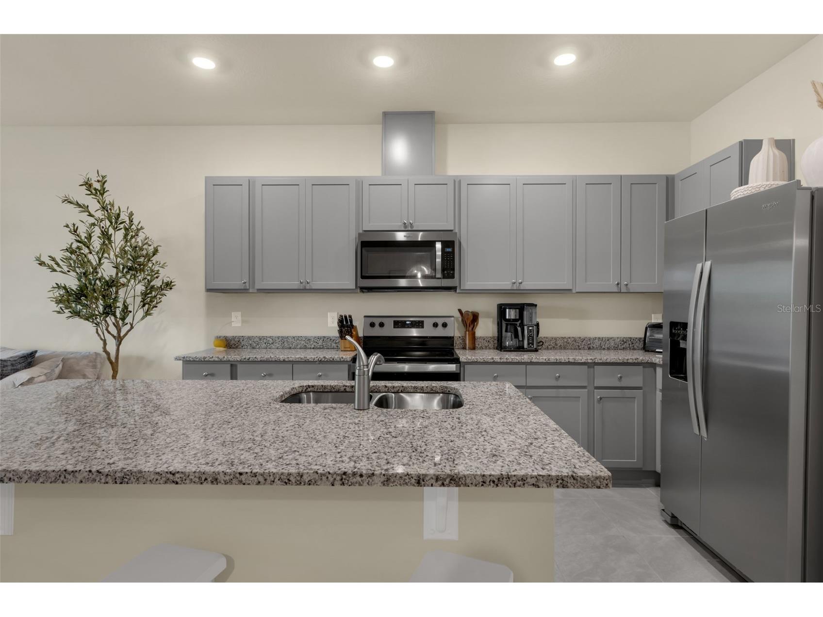 1219 Lido Drive Howey In The Hills FL 34737 S5145406 image4
