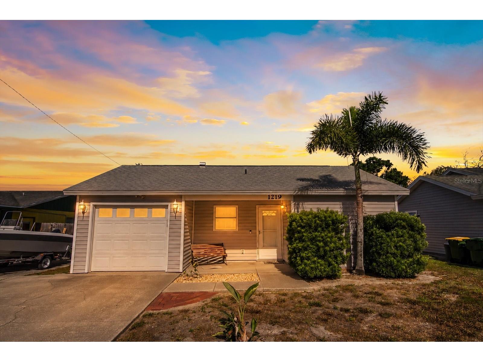 1219 Mackeral Avenue Sarasota FL 34237 A4698307 image17