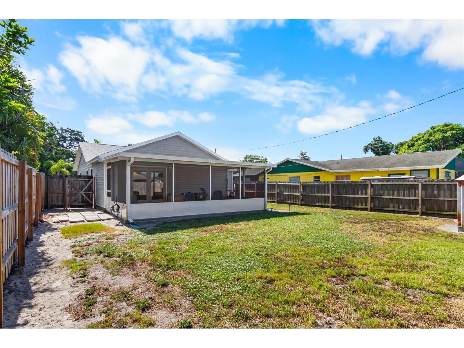 1219 Mackeral Avenue Sarasota FL 34237 A4698307 image19