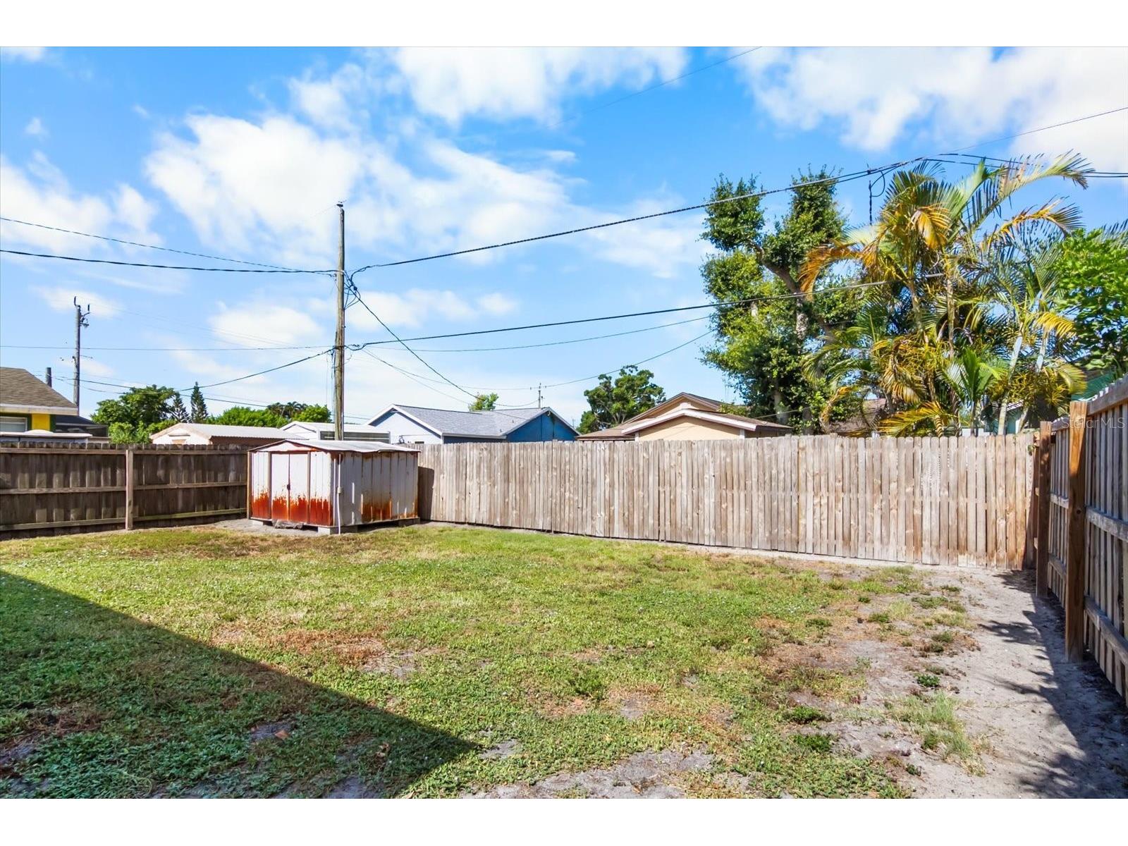 1219 Mackeral Avenue Sarasota FL 34237 A4698307 image8