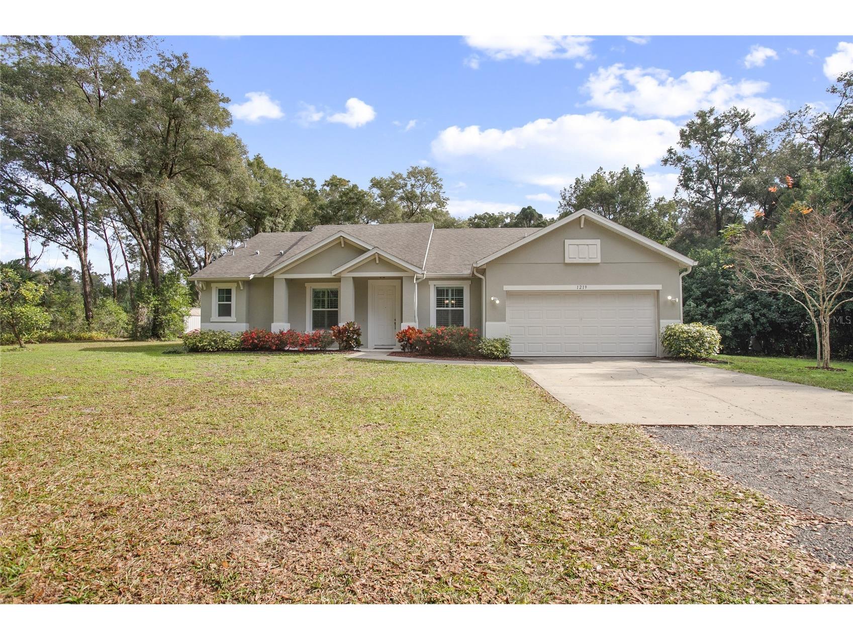 1219 N Ridgewood Avenue Deland FL 32720 V4946525 image1