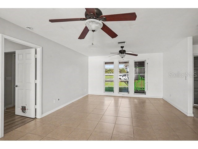 1219 NE 14th Place Cape Coral FL 33909 TB8522967 image18