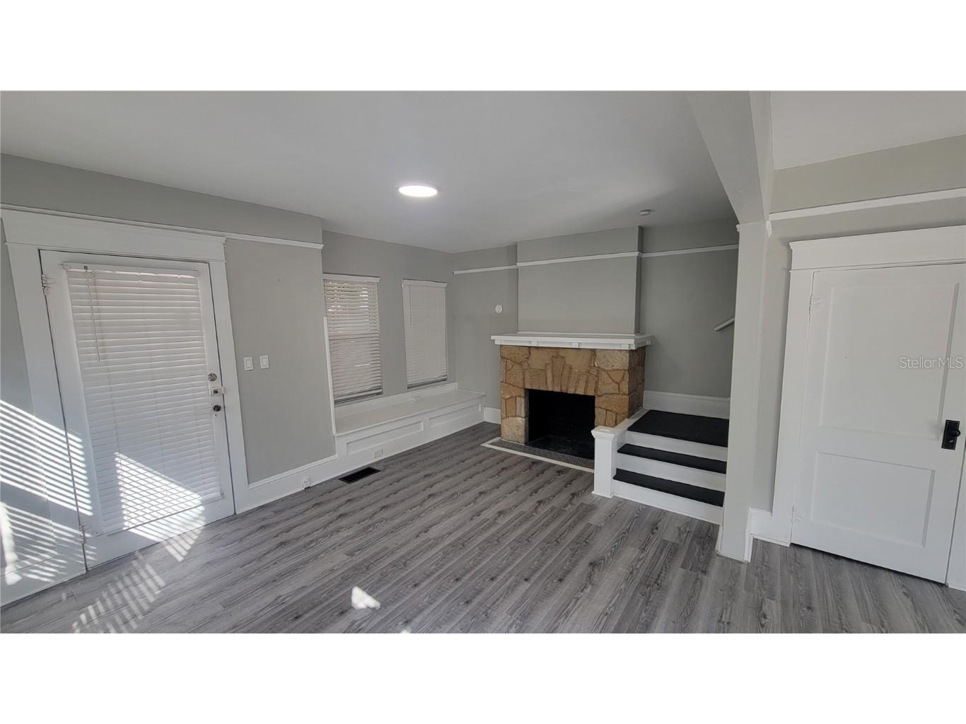 1219 Ruger Place Daytona Beach FL 32118 TB8370581 image3