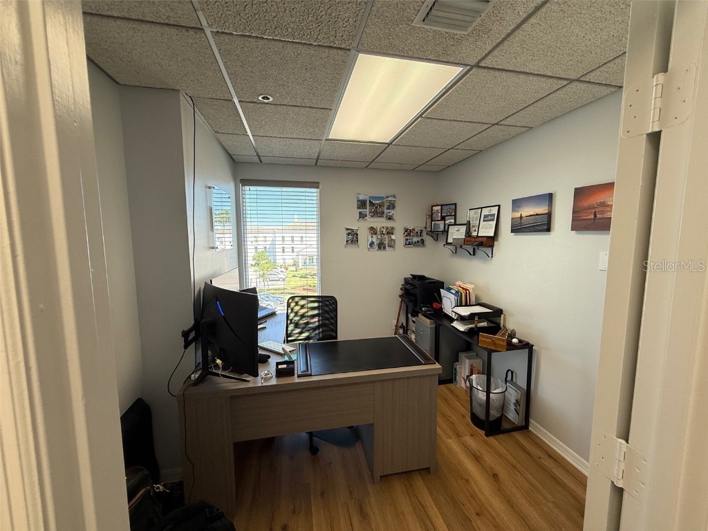 1219 S East Avenue #3-304 Sarasota FL 34239 A4665649 image2