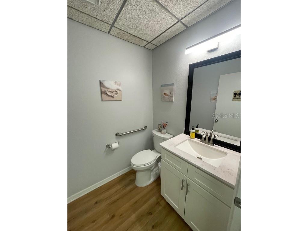 1219 S East Avenue #3-304 Sarasota FL 34239 A4665649 image6